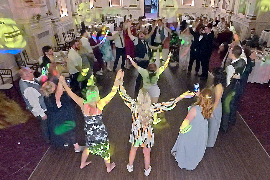 DJ John - The Heartbeat Of Your Party