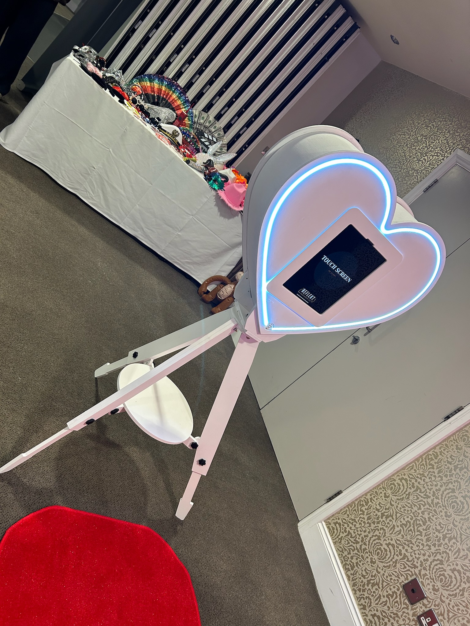 The "Ever After" Pod & Flower Wall Combo