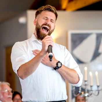 Singing Surprise