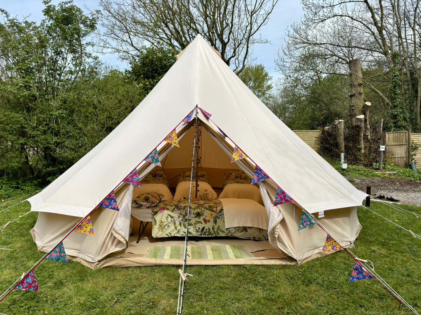 5m Luxury Bell Tent Sleepover