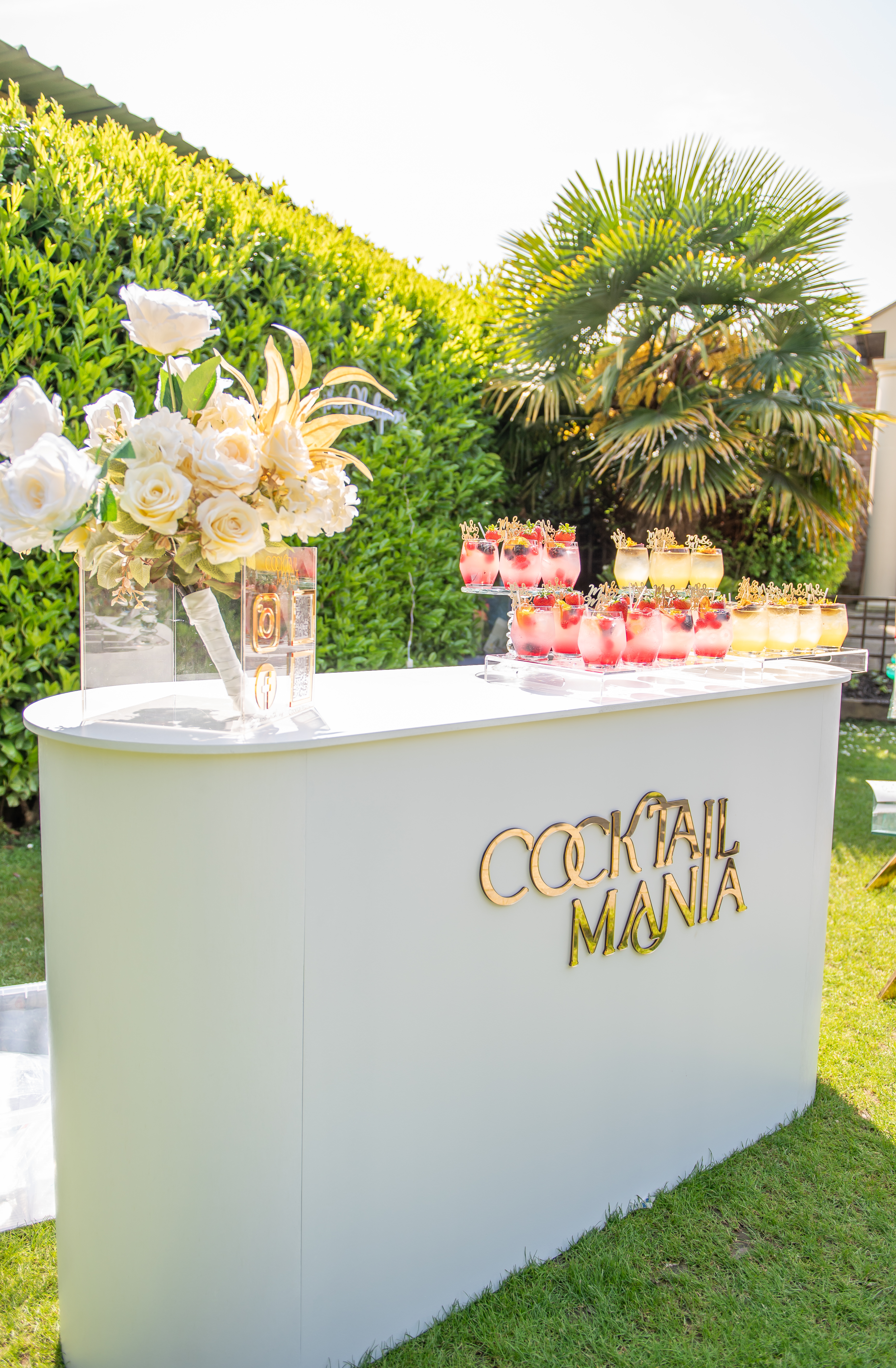 Indulge In Opulence With Unlimited Cocktails & Mocktails for All