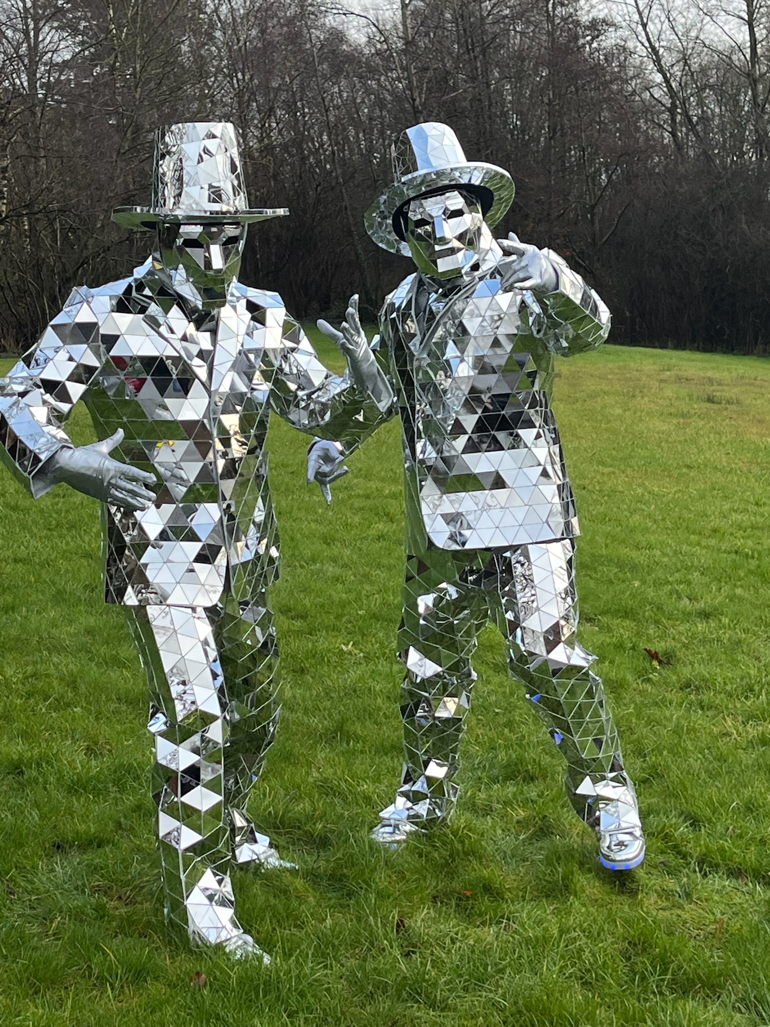 The Iconic Mirror People