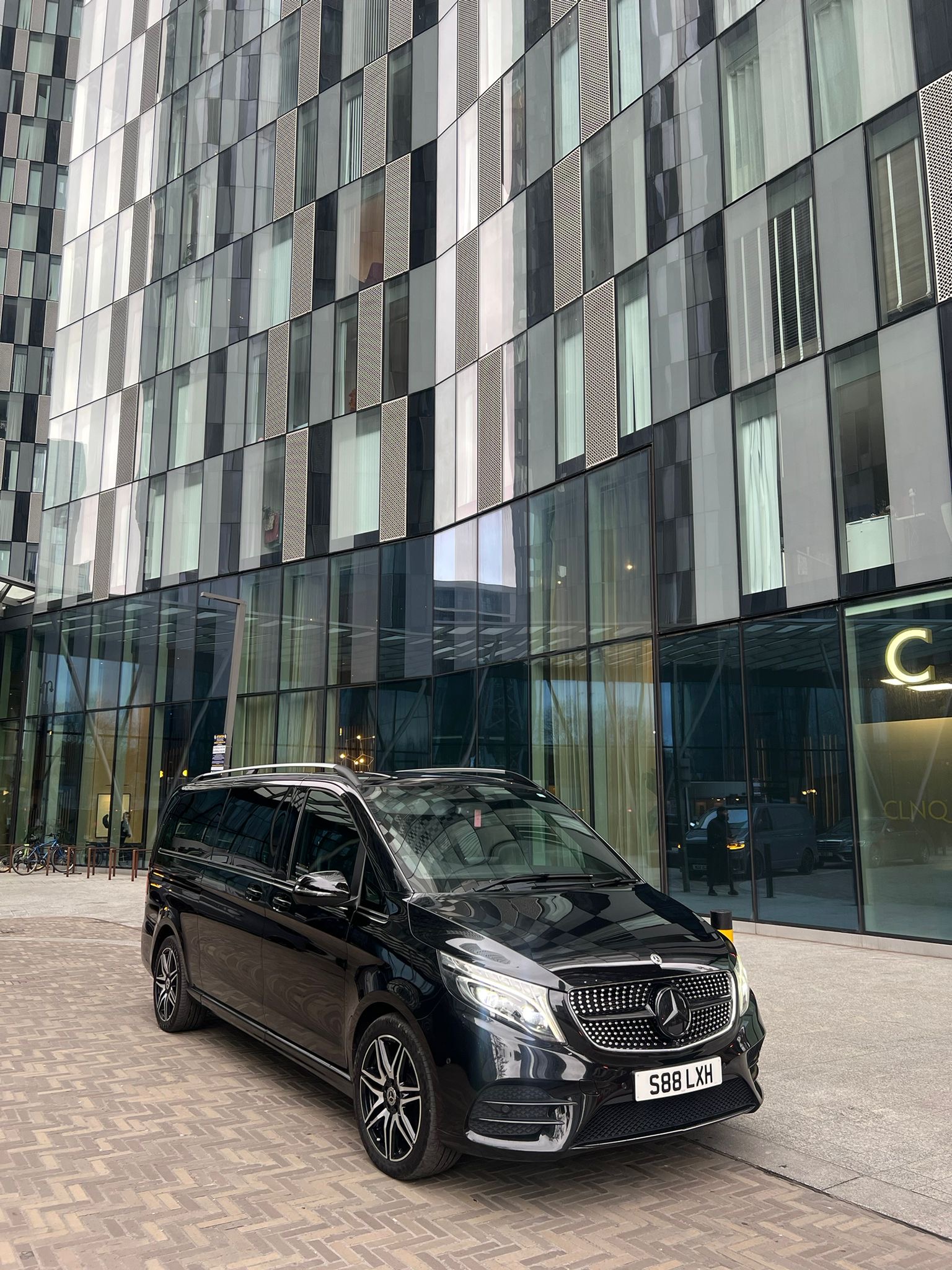 Mercedes V Class 7 Passengers