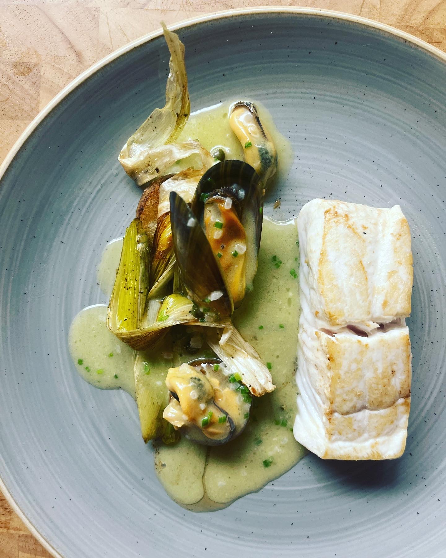 Delicious Dinner Party Menu with Two Canapes & Dessert