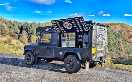 Landrover Defender Brings Quality & Unique Cheesecakes