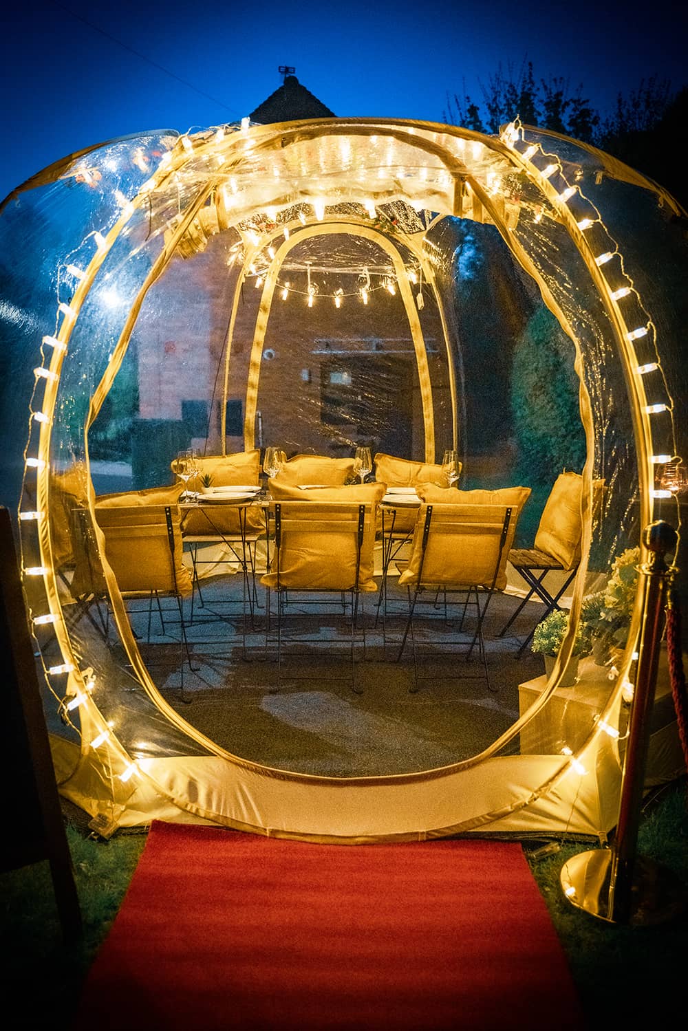 Luxury Igloo Set Up For Fine Dining Experience