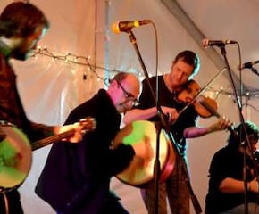'Kellys Heroes' The Craic with a Ceilidh