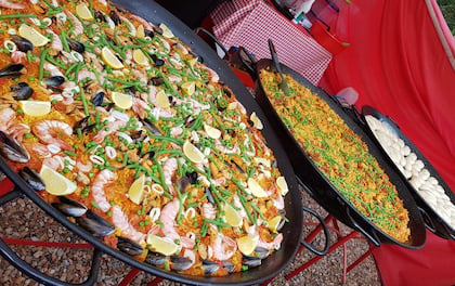Bringing People Together Over Tasty Authentic Paella