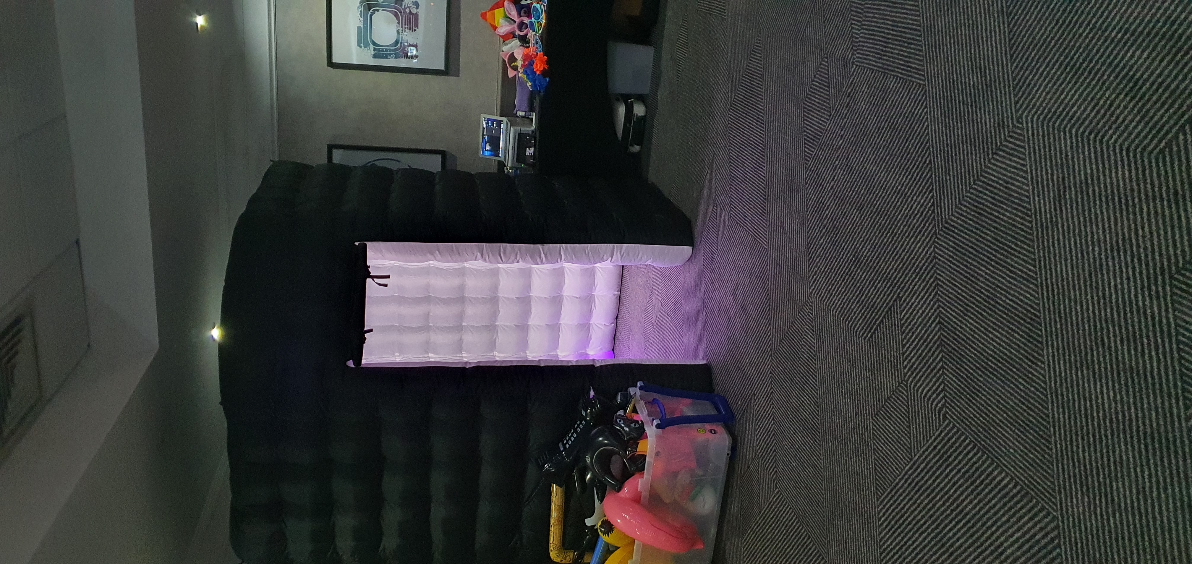 Wow Your Guests with Colour Changing Photobooth