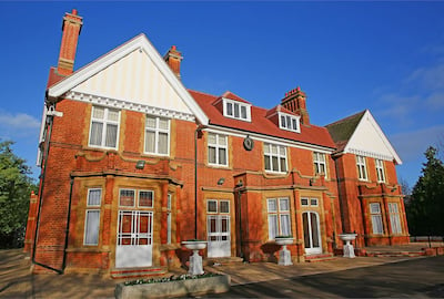 Ewell Court House for hire