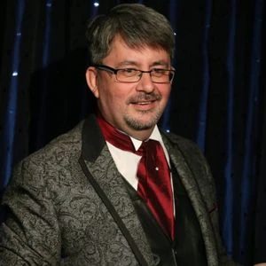 Paul Longhurst, Magician