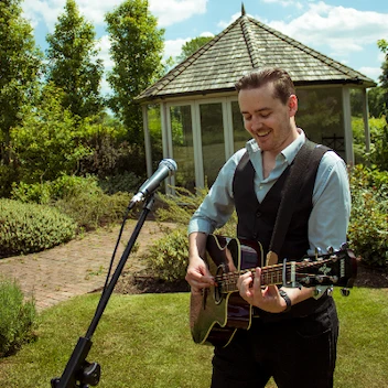 Joe Bailey Wedding Singer