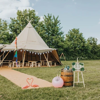 Tipi Wedding Company