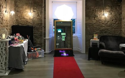 Magic Mirror Photo Booth With Fun Props Will Make Your Event A Hit