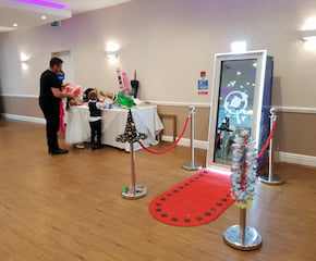 Magic Mirror that Makes Your Event Go with a Bang