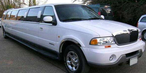 Luxury Hummer Style Limo With Complimentary Champagne x 12 Passengers