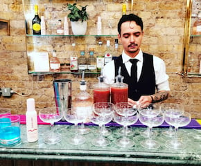 Professional Bartenders to Craft Your Favourite Cocktails