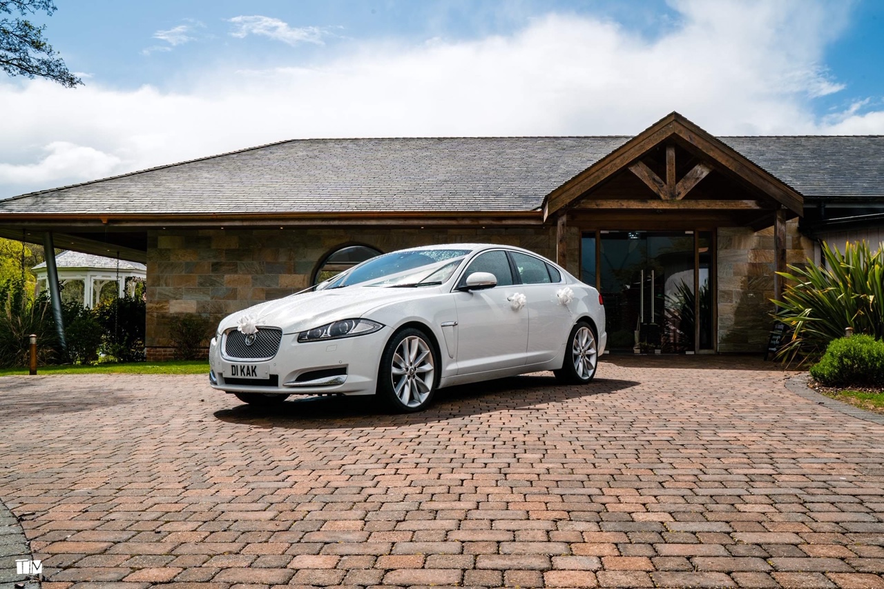 Class & Speed with Jaguar XF