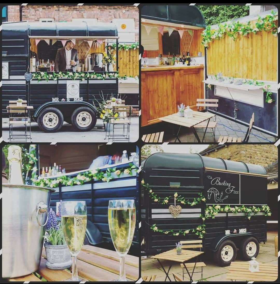 Vintage Horsebox Cash Bar