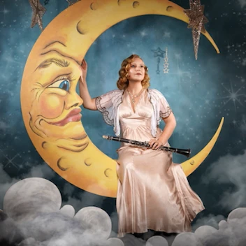 Lana-May: The Vintage Clarinettist