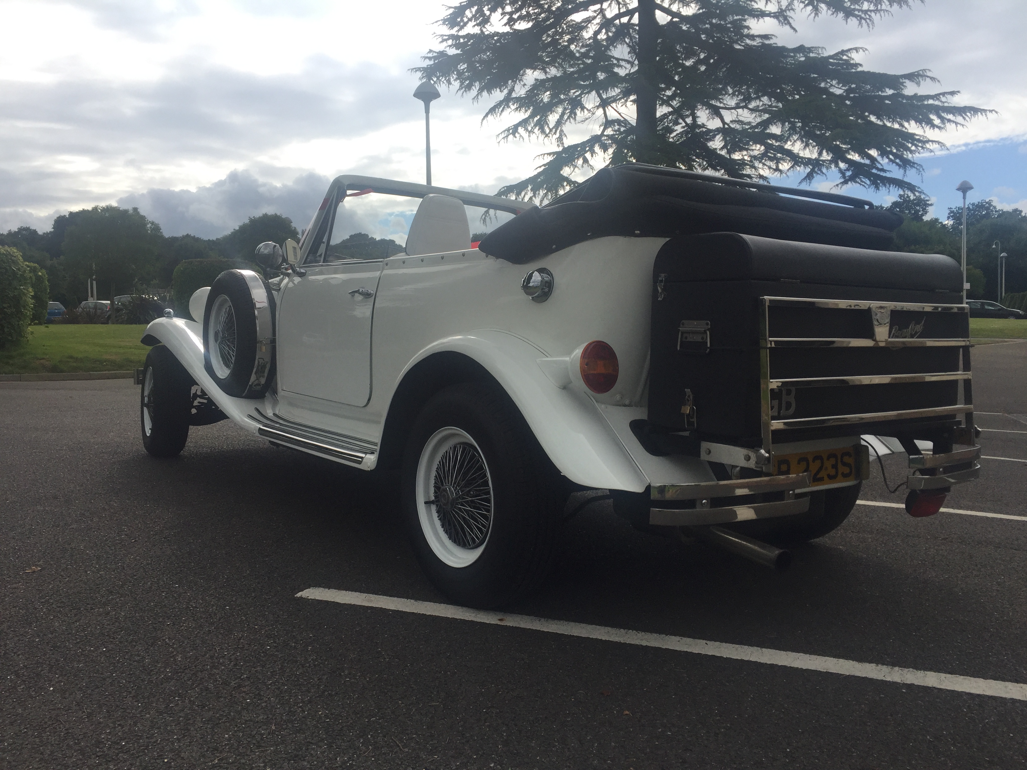 Beautiful 1930s Style White Beauford II