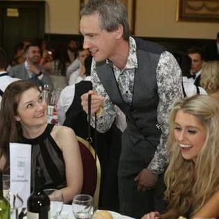 Martin Hinchliffe : Close Up Magician