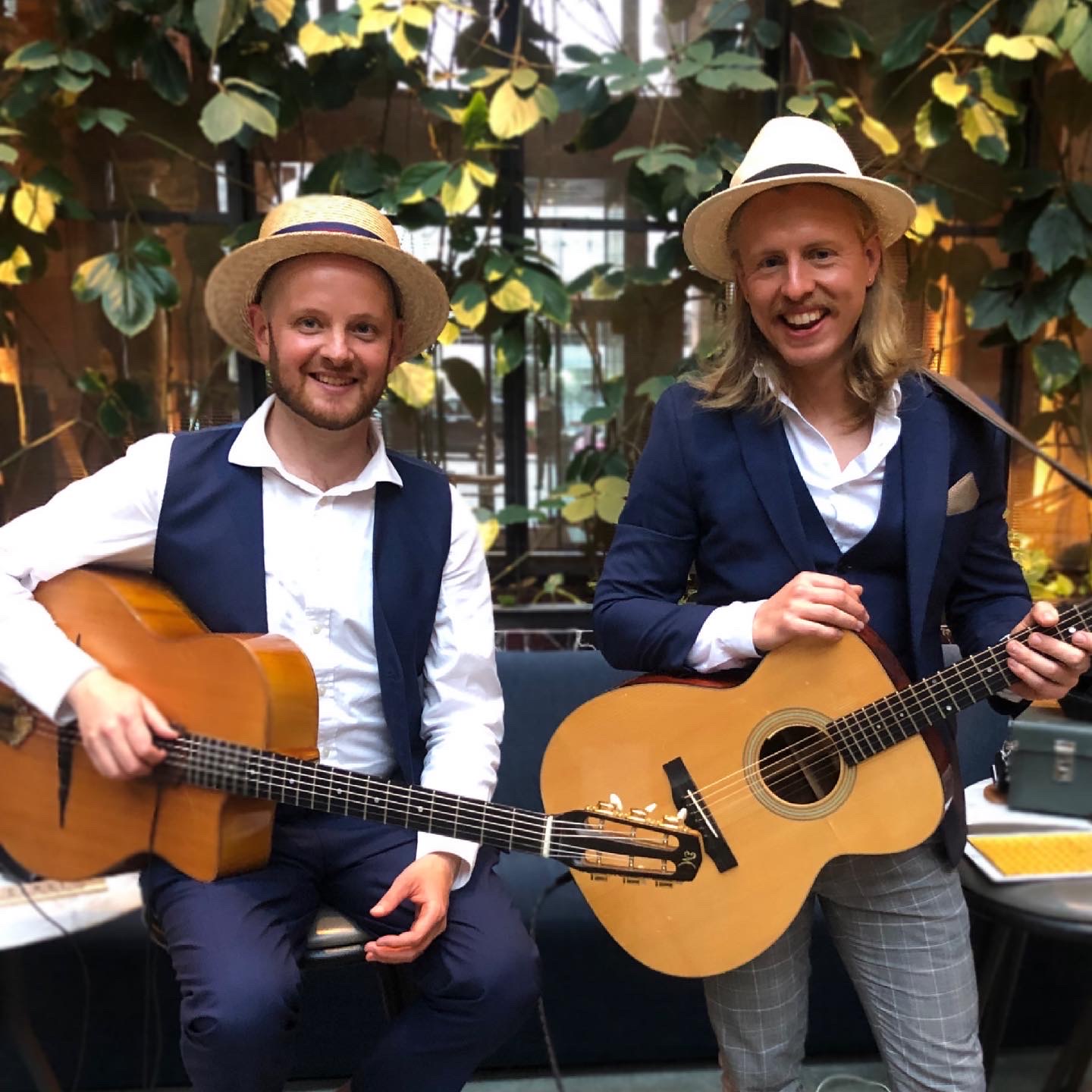 'Long Lost Frets' - Exceptional Roaming Entertainment