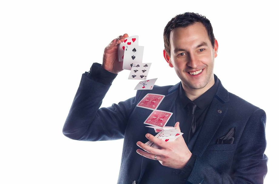 Highly Interactive Magic by Chris Stewart Brings People Together