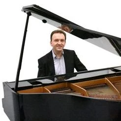 Andrew Edmond, Wedding and Event Pianist