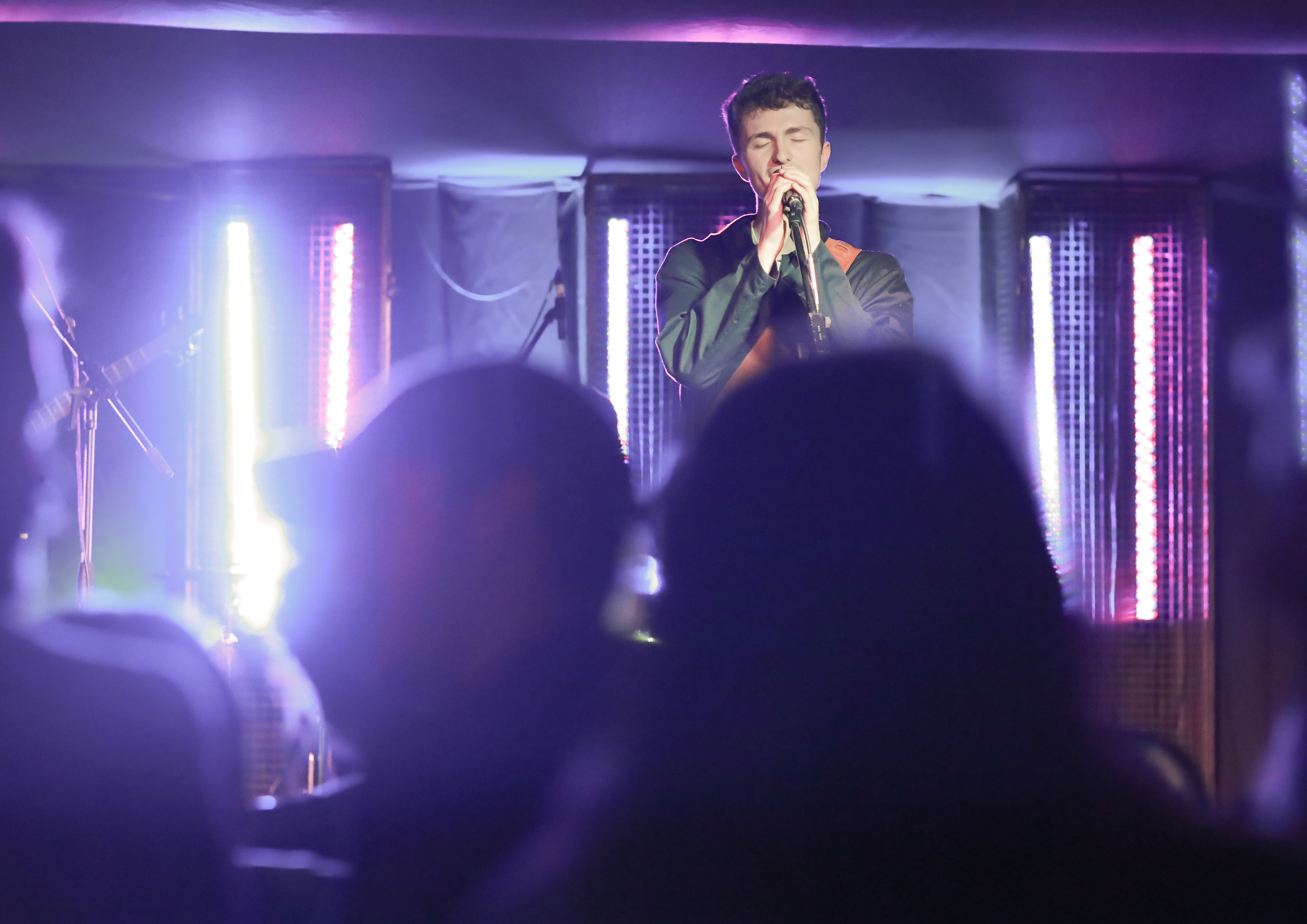 James Needs Performs Your Favourite Acoustic Party Hits