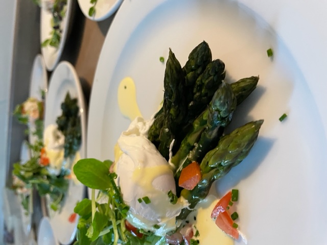 French & British Fusion Meal with Sirloin Steak