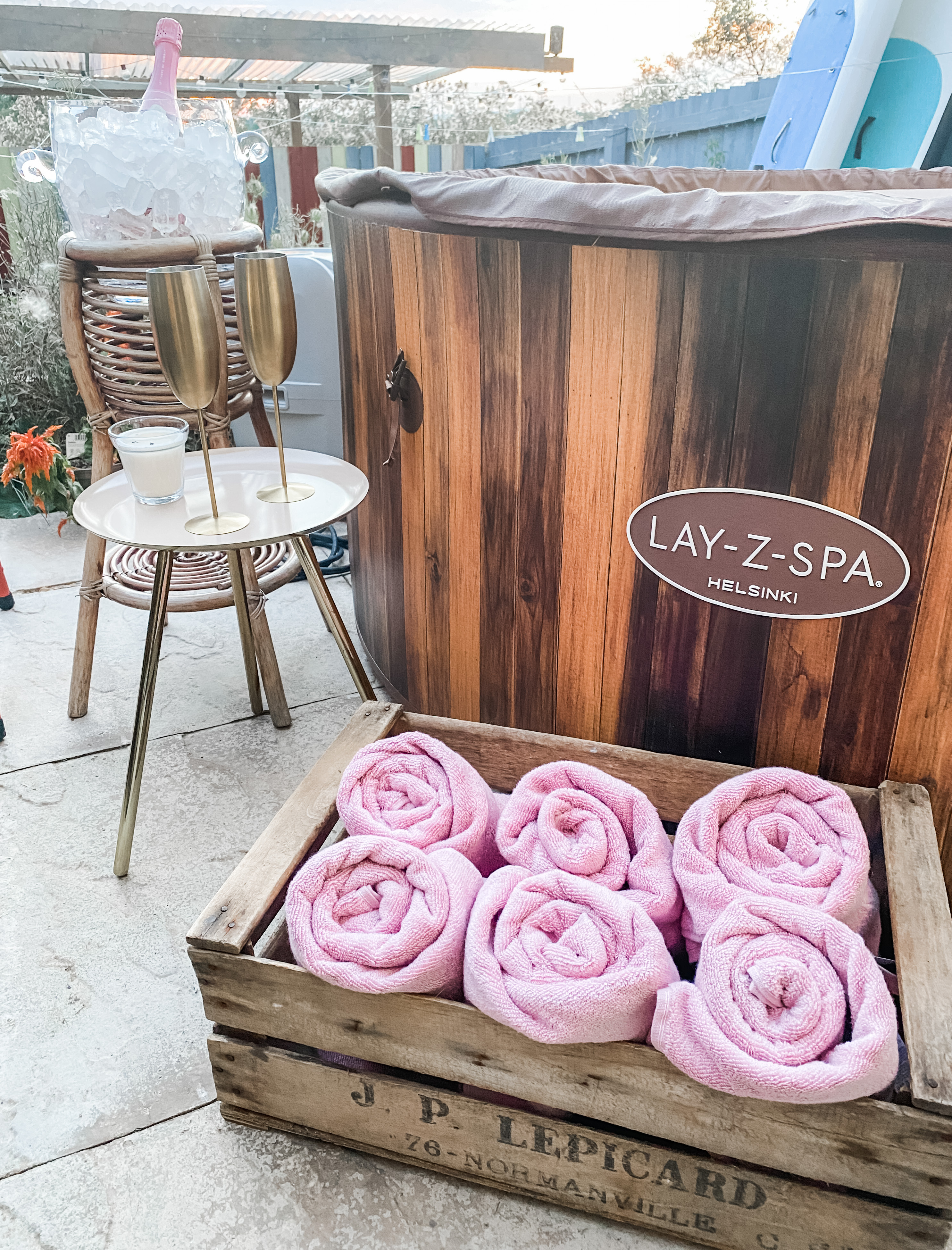 Celebrate with Luxury Wooden Design Hot Tub