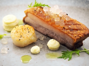 7-Courses Of Delicious English Dishes With Cocktails To Start