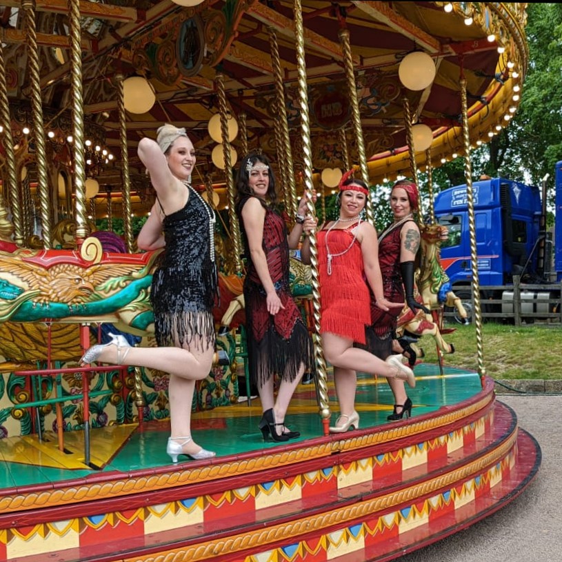Chicas Locas Burlesque & Charleston Flappers Troupe Performance