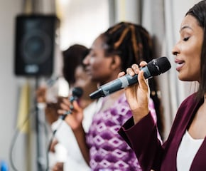 Dynamic 'Pop Up' Gospel Choir