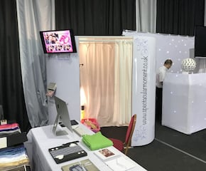 Enclosed White Photo Booth, a Fantastic Addition To Your Party