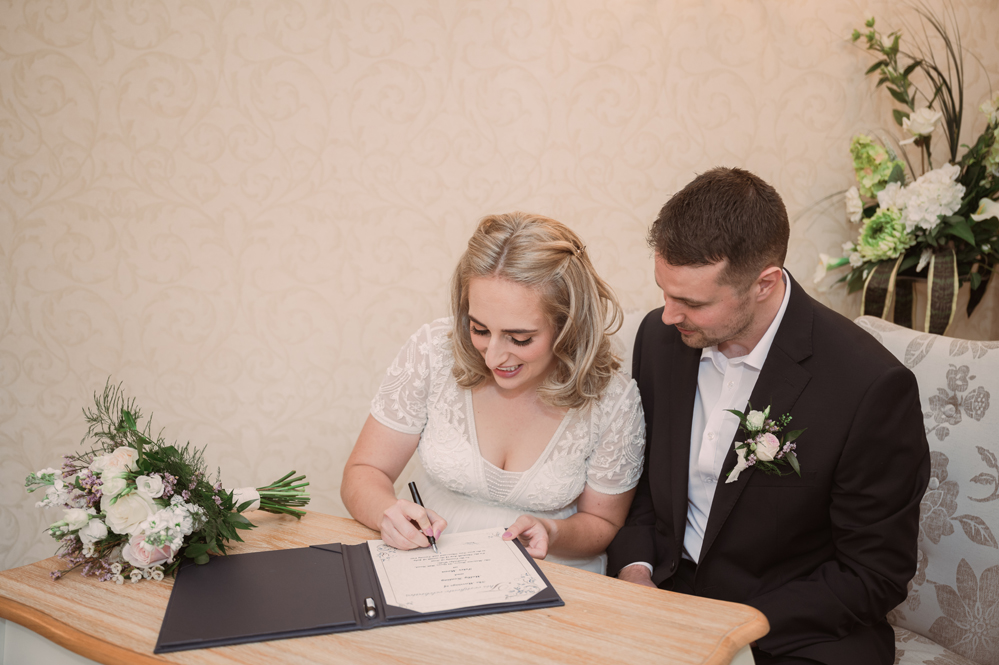 Natural-Style Wedding Photography to Celebrate Your Day