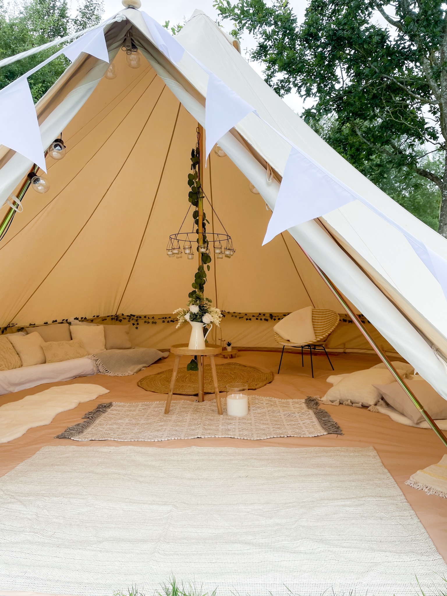 Luxury Bell Tent Relax Space