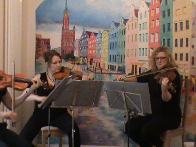 'Woodfield Strings' Creating the Perfect Atmosphere