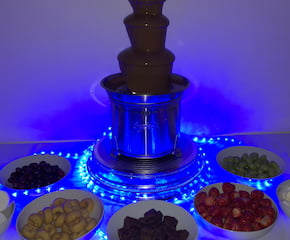 Single Chocolate Fountain with Light Up Display