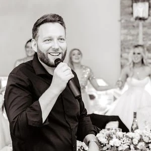 Craig Squance - Singing Waiter