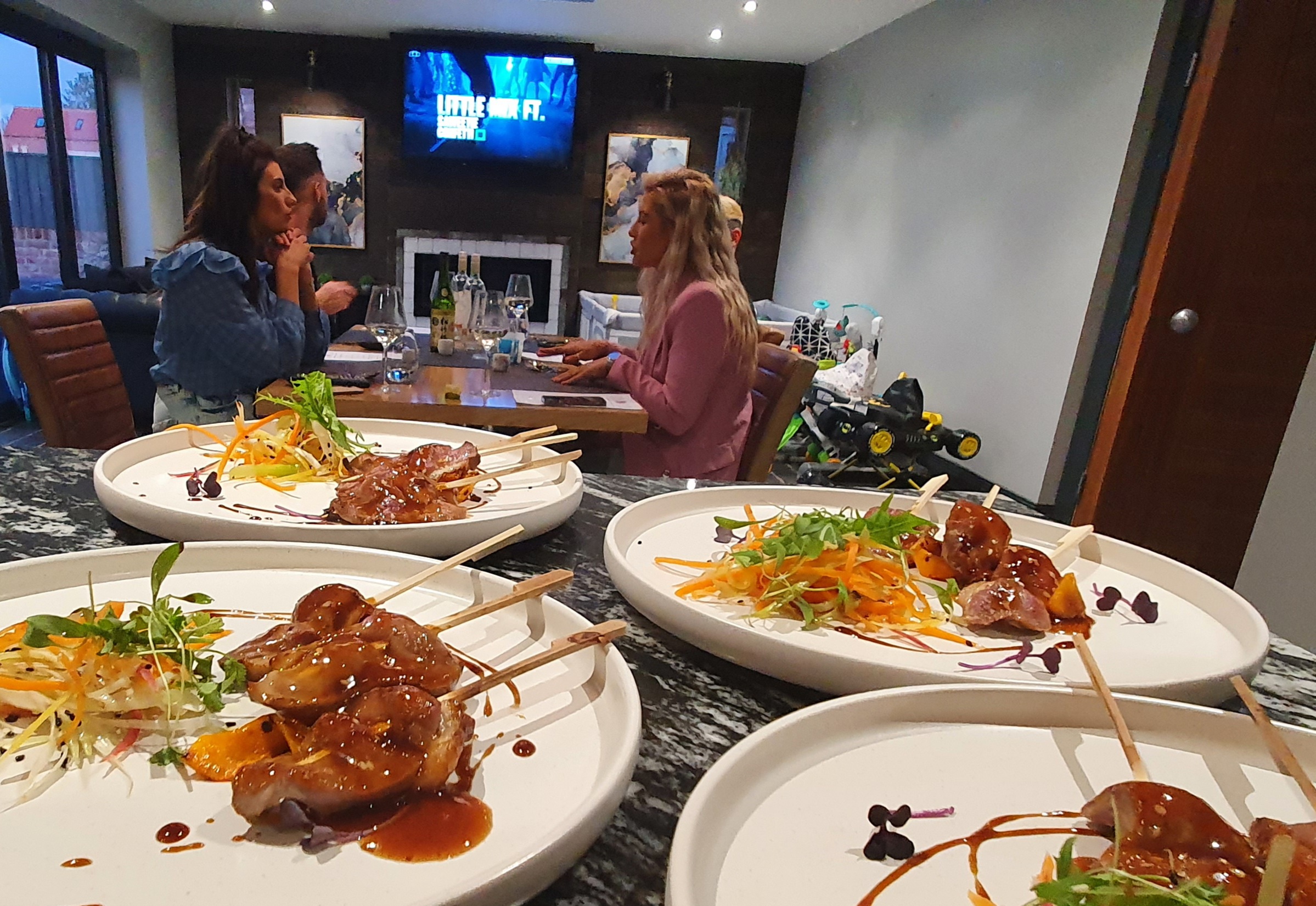 Deluxe 3-Course Meal Including Gruyere Cheese Crusted Cod & Venison Fillet