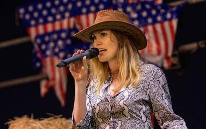 Solo Singer Debi Hall Plays True Country Music