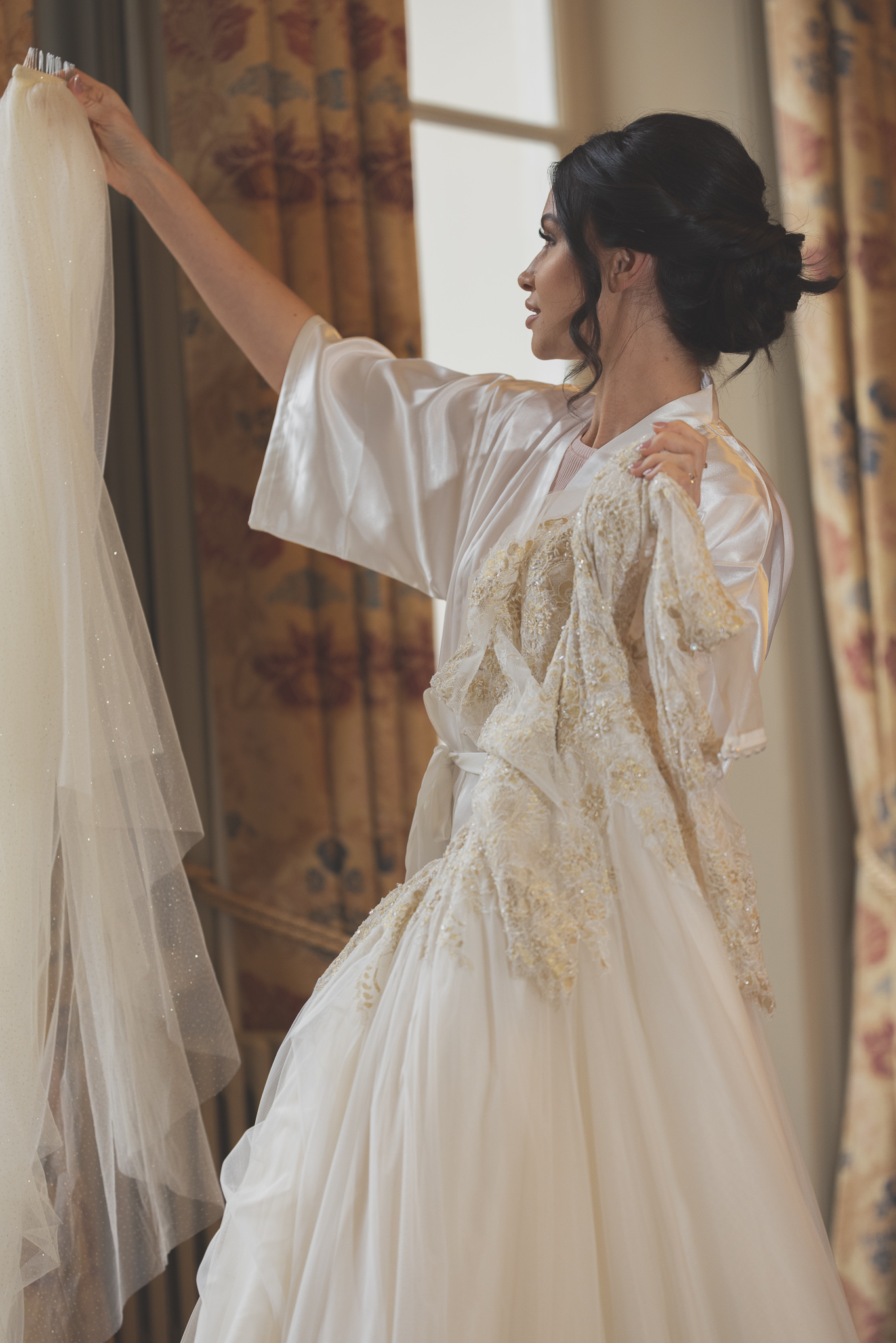 Classic & Romantic Documentary-Style Wedding Photography