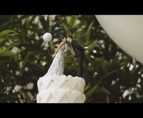 Romantic Wedding Videographer In Non-Intrusive Style