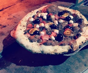 Authentic Italian Creations from a Woodfire