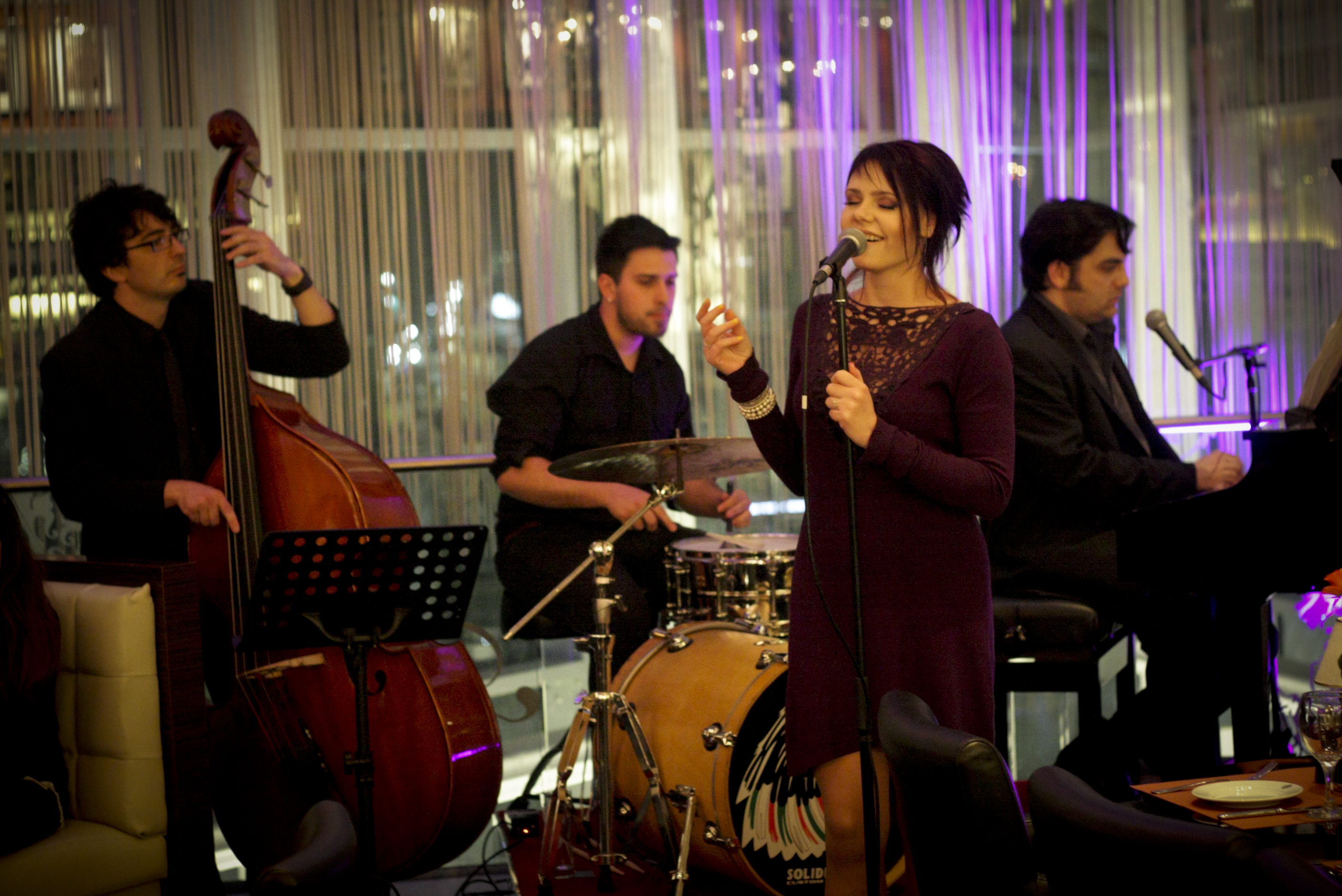 London Swing Band feat. Guest Jazz Singer Willow