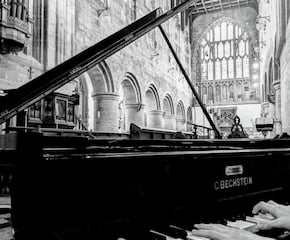From Elton to Einaudi - Versatile and Stylish Pianist Robbie Roberts
