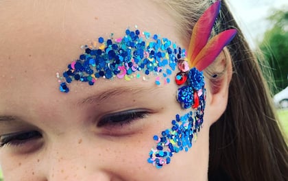 Glitter Bar To Keep Your Kids Shining At Party