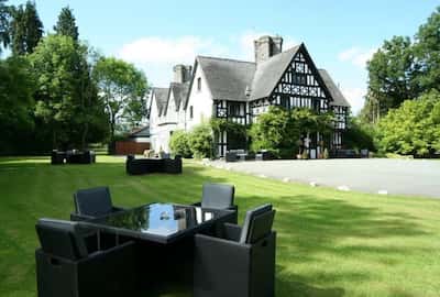 Maesmawr Hall Hotel for hire